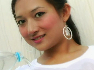 Fingering her pussy gets her horny